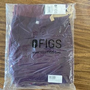 NWT figs Zamora deep purple